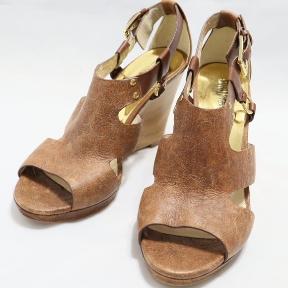 Michael Kors Shoes - 🐆 MICHAEL KORS Distressed Leather Platform Wedge